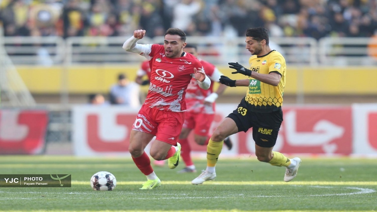 قراردادم با باشگاه پرسپولیس را تمدید می‌کنم
