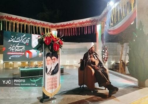 گزارش تصویری از برگزاری اولین سالگرد تدفین شهیدگمنام شهرداری بندرعباس گزارش تصویری از برگزاری اولین سالگرد تدفین شهیدگمنام شهرداری بندرعباس