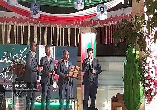 گزارش تصویری از برگزاری اولین سالگرد تدفین شهیدگمنام شهرداری بندرعباس گزارش تصویری از برگزاری اولین سالگرد تدفین شهیدگمنام شهرداری بندرعباس