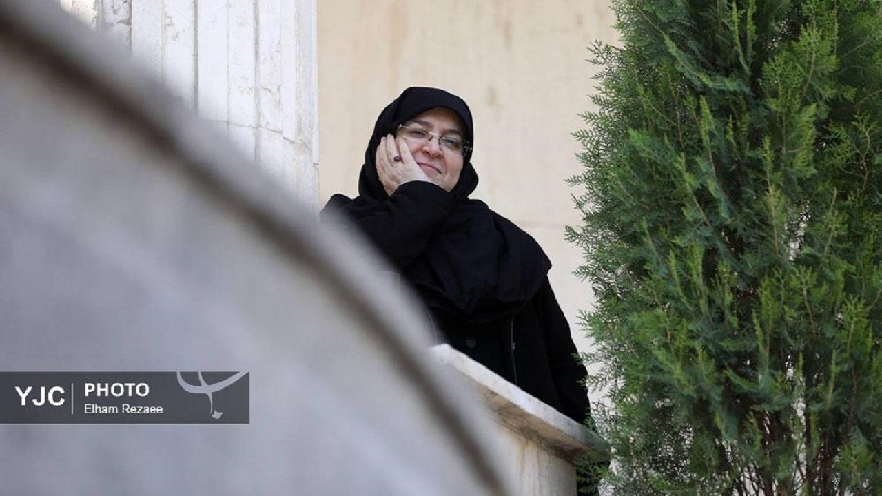 مهاجرانی: «یلدا» یادمان می‌دهد در اوج تاریکی، امید به بهبود را از یاد نبریم