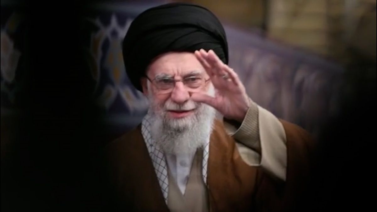 ویژگی‌های شهید ستاری از زبان رهبر معظم انقلاب + فیلم
