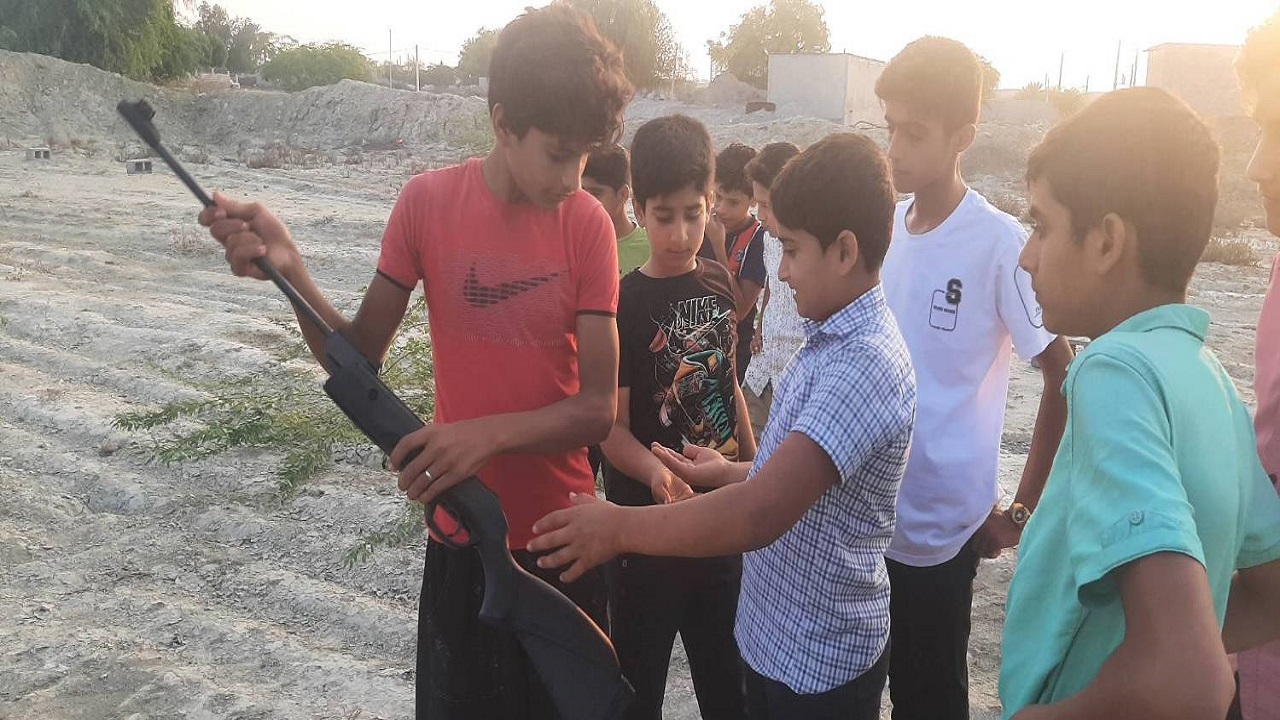 برگزاری مسابقات تیراندازی با تفنگ بادی ویژه نوجوانان روستای گرازوئیه + عکس