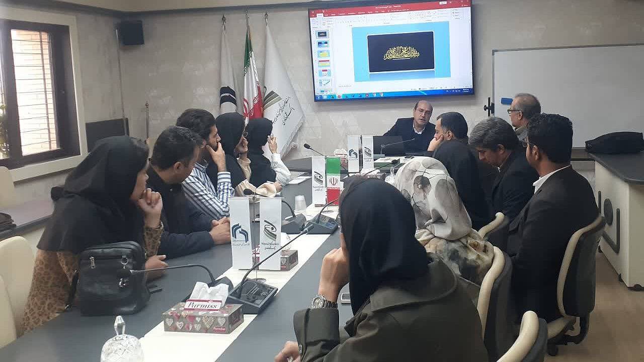 فعالیت ۳۰۰ شرکت زیر نظر پارک علم و فناوری کرمان