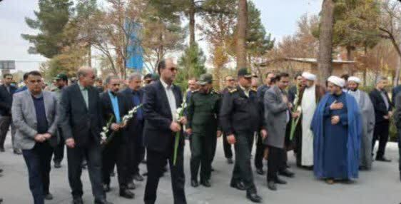 مراسم تشییع شهید گمنام در نیشابور مراسم تشییع شهید گمنام در نیشابور