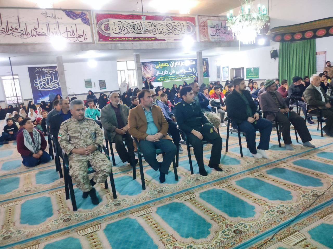 گرامیداشت هفته بسیج در روستای ارتش آباد