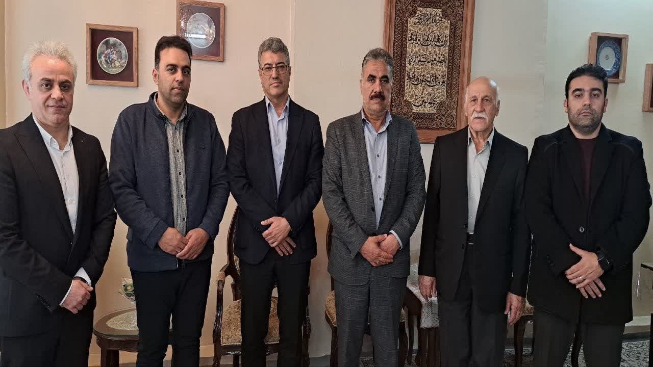 تجلیل از محمدحسین جمال اسطوره کشتی قم