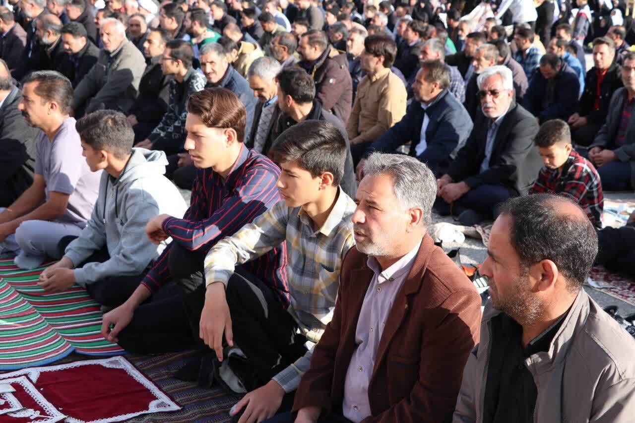 تصاویری از صف آرایی نمازگزاران در روز عید سعید فطر + عکس