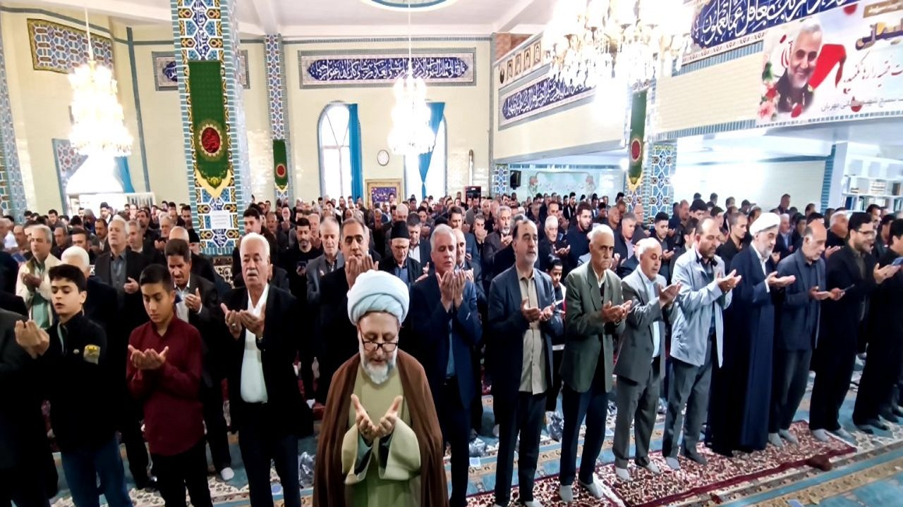 اقامه نماز عید فطر در آذربایجان شرقی