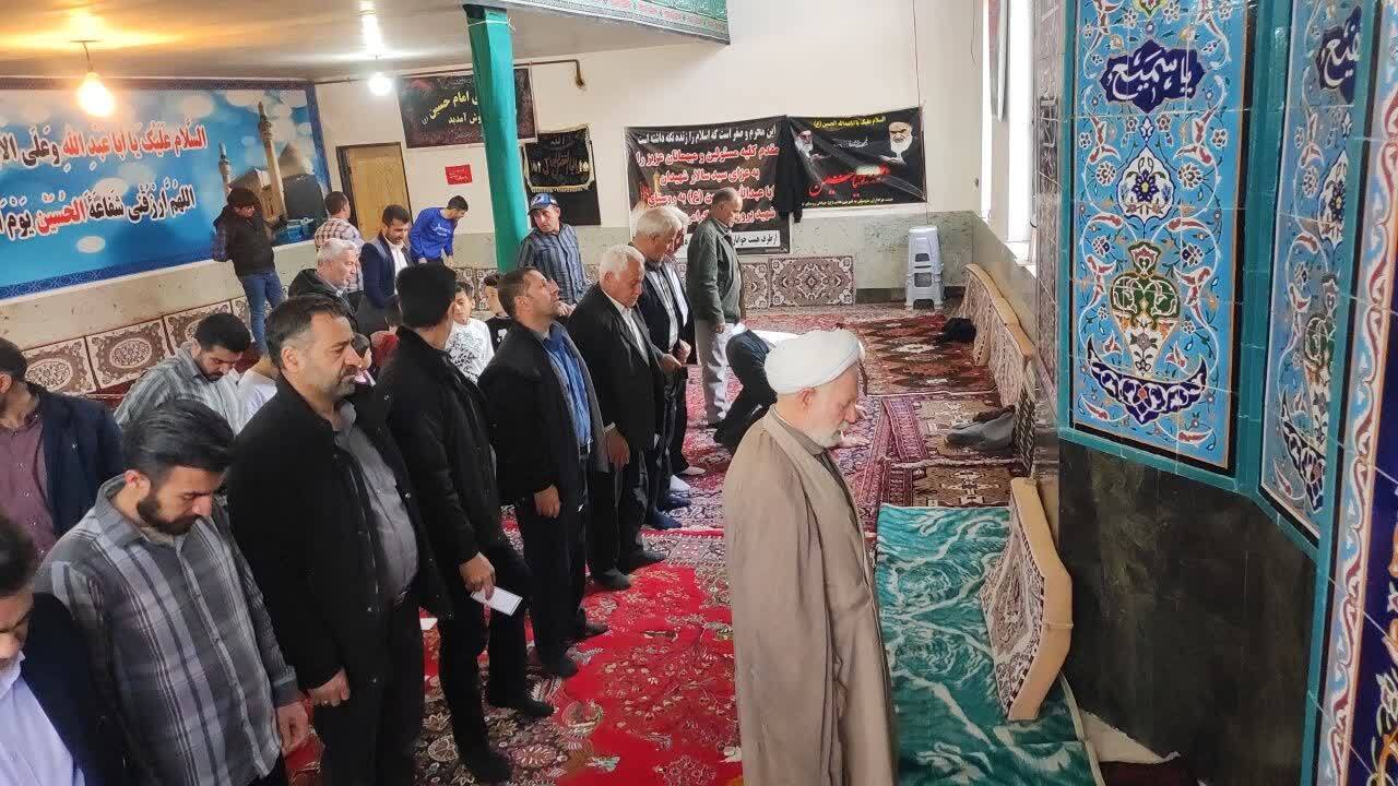 اقامه نماز بندگی در روستای گردشگری توآباد آوج + عکس و فیلم
