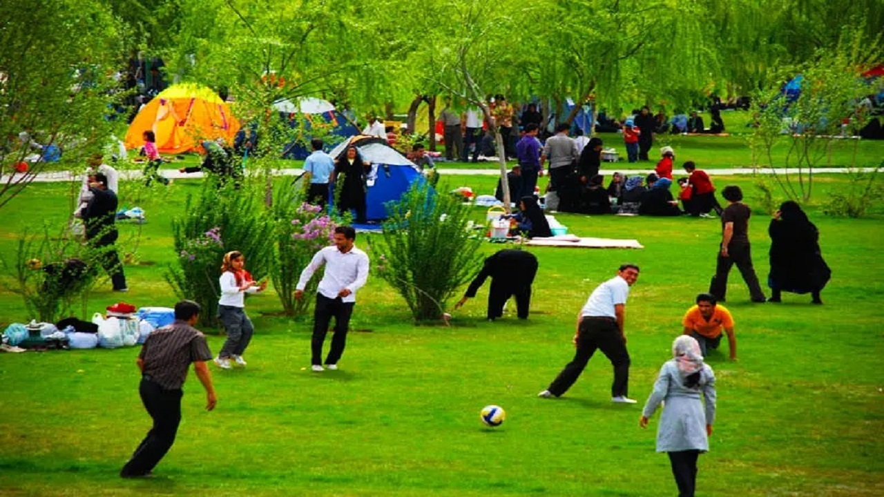سیزده‌ بدر؛ سنتی کهن با مسئولیت زیست‌محیطی در قم