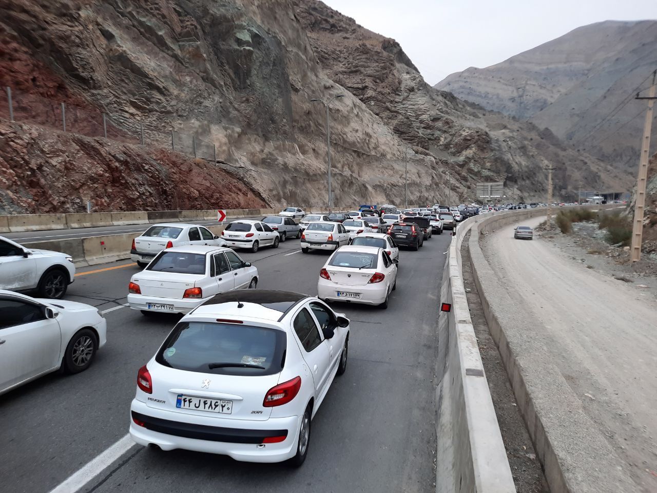 ترافیک سنگین در جاده کرج کندوان