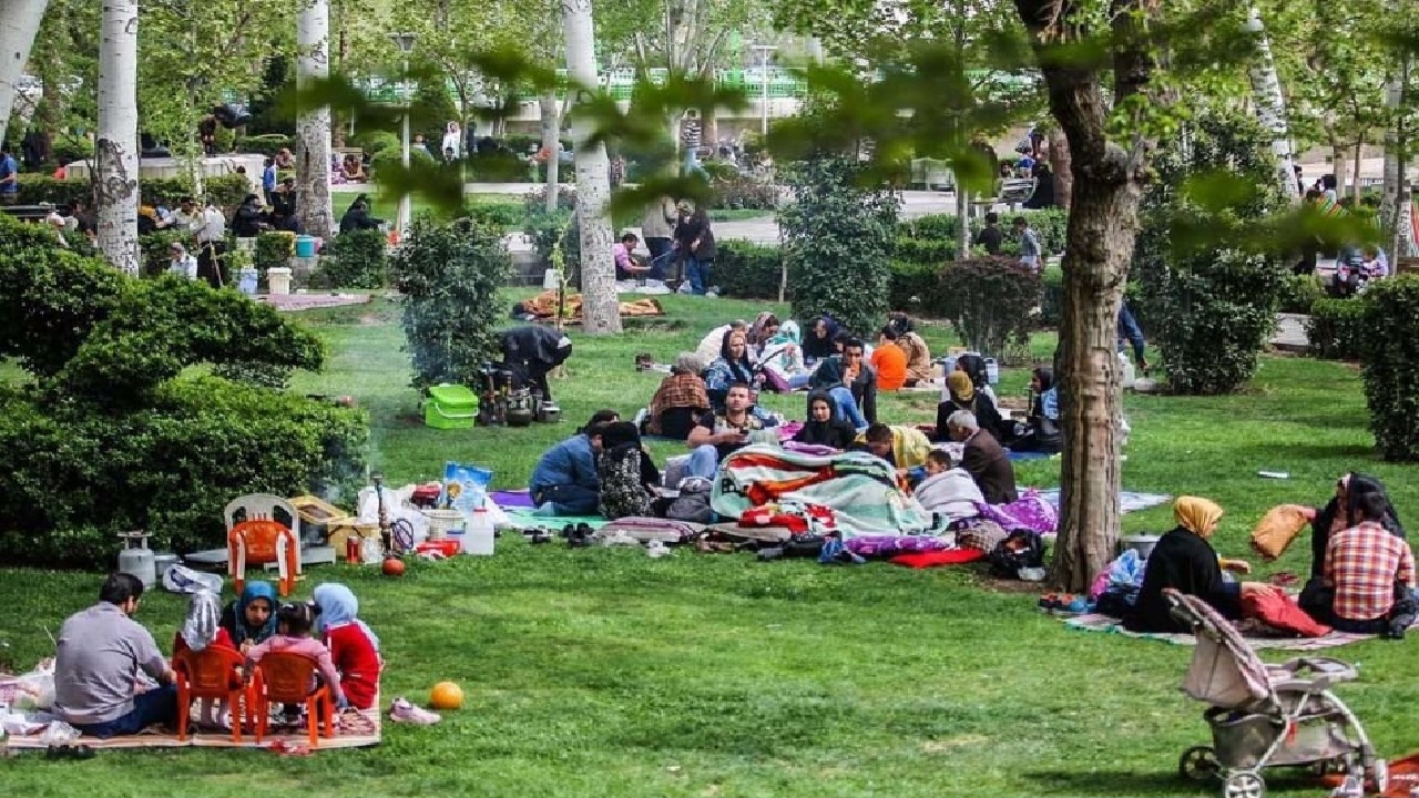 مردم چهارمحال و بختیاری امروز به دامان طبیعت رفتند
