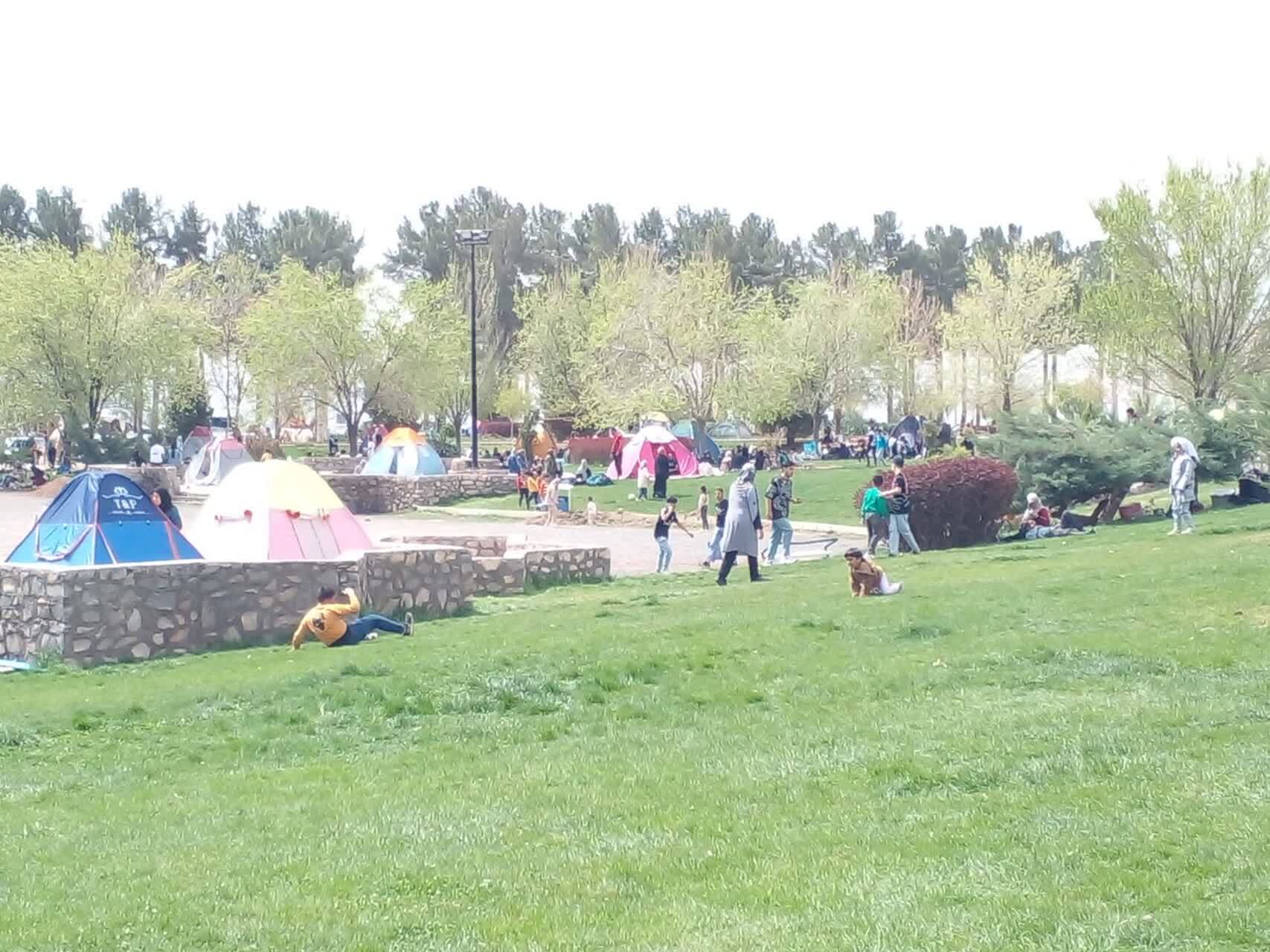 گزارش تصویری از حال و هوای نیشابور در روز طبیعت