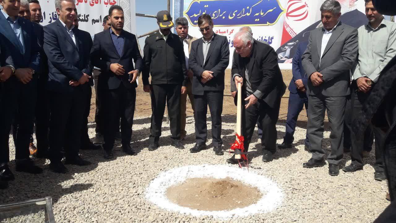 گزارش تصویری از اولین کلنگ زنی سال ۱۴۰۴ درشهرستان هریس + عکس