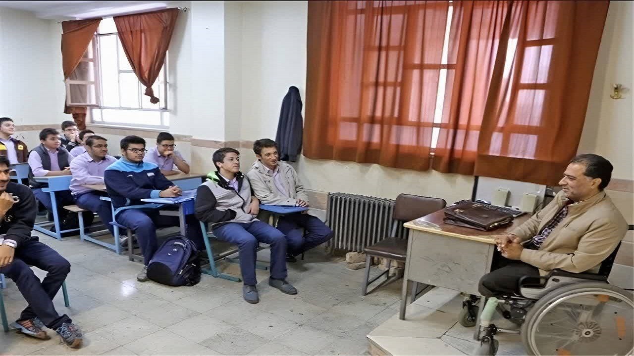 عروج جانباز ۷۰ درصد و آزاده سال‌های دفاع مقدس حاج مهدی تجر