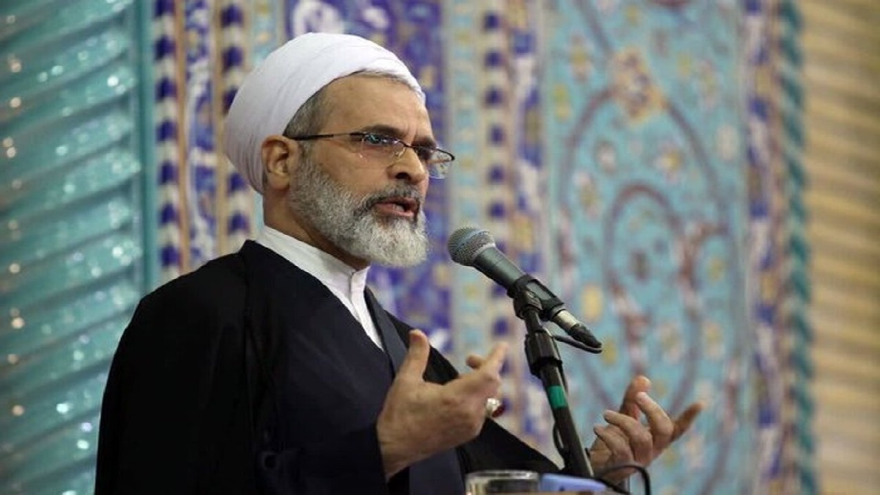 ملت ایران هرگز در برابر فشار‌ها تسلیم نخواهد شد