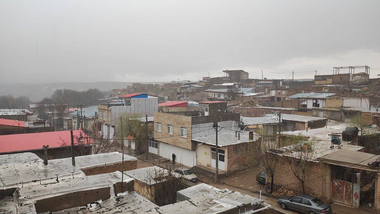 بارش باران در روستای گردشگری توآباد