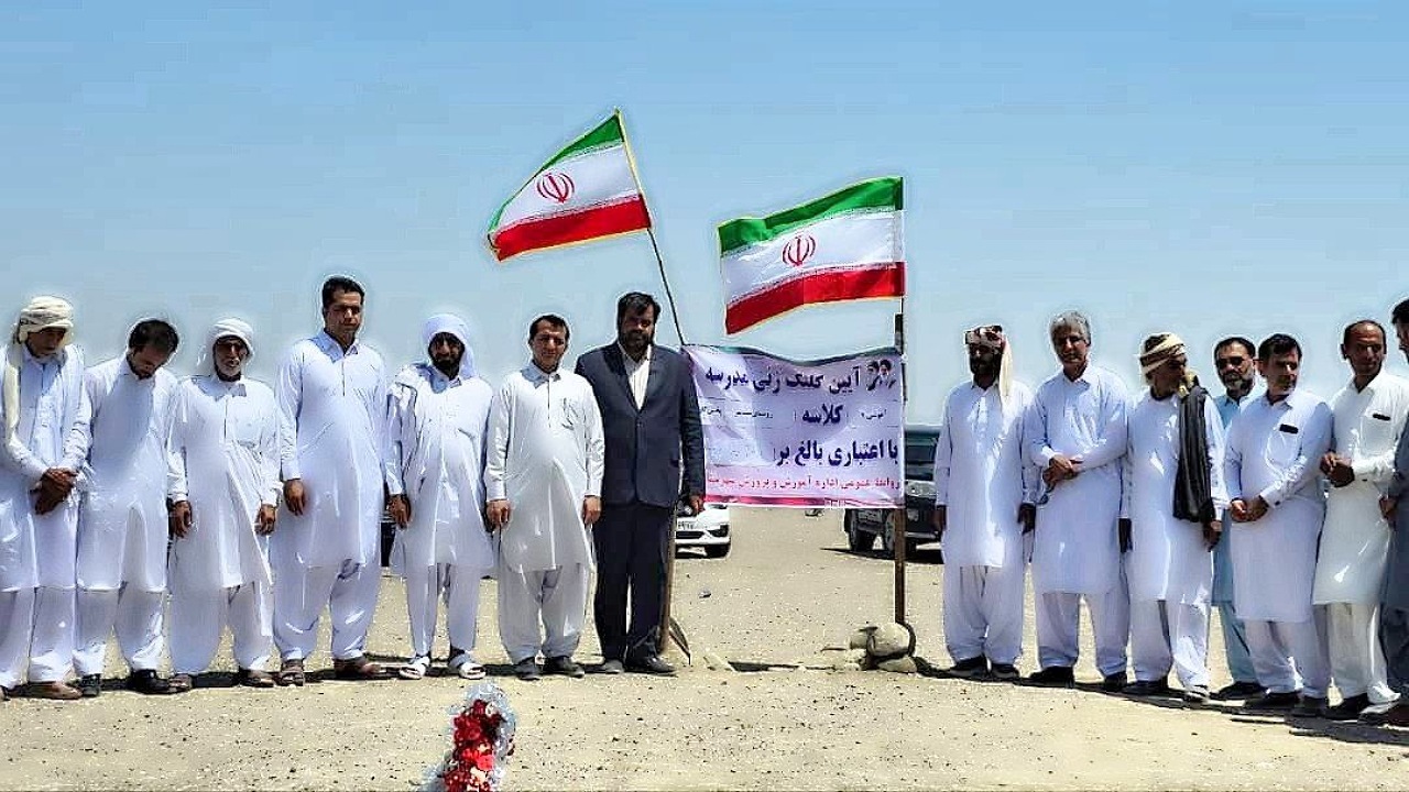 کلنگ‌زنی مدرسه ۹ کلاسه سند سر شهرستان زرآباد با اعتبار ۲۰ میلیارد تومان