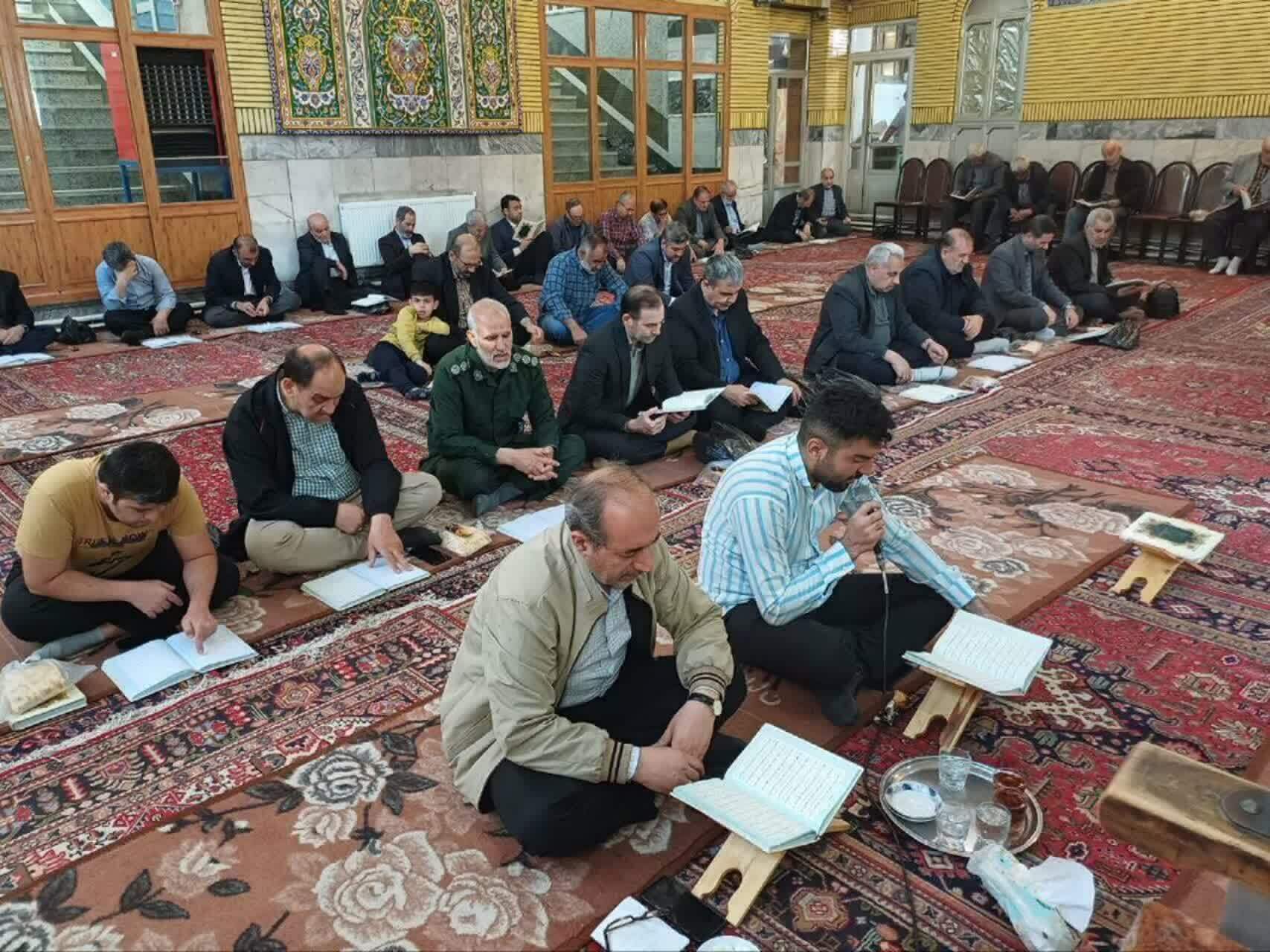 برگزاری دعای ندبه در آستان مقدس سیدبهلول (ع) خوی