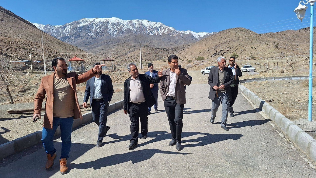 کوچه های عباس آباد باسنگ معدن کوهبنان فرش می شود