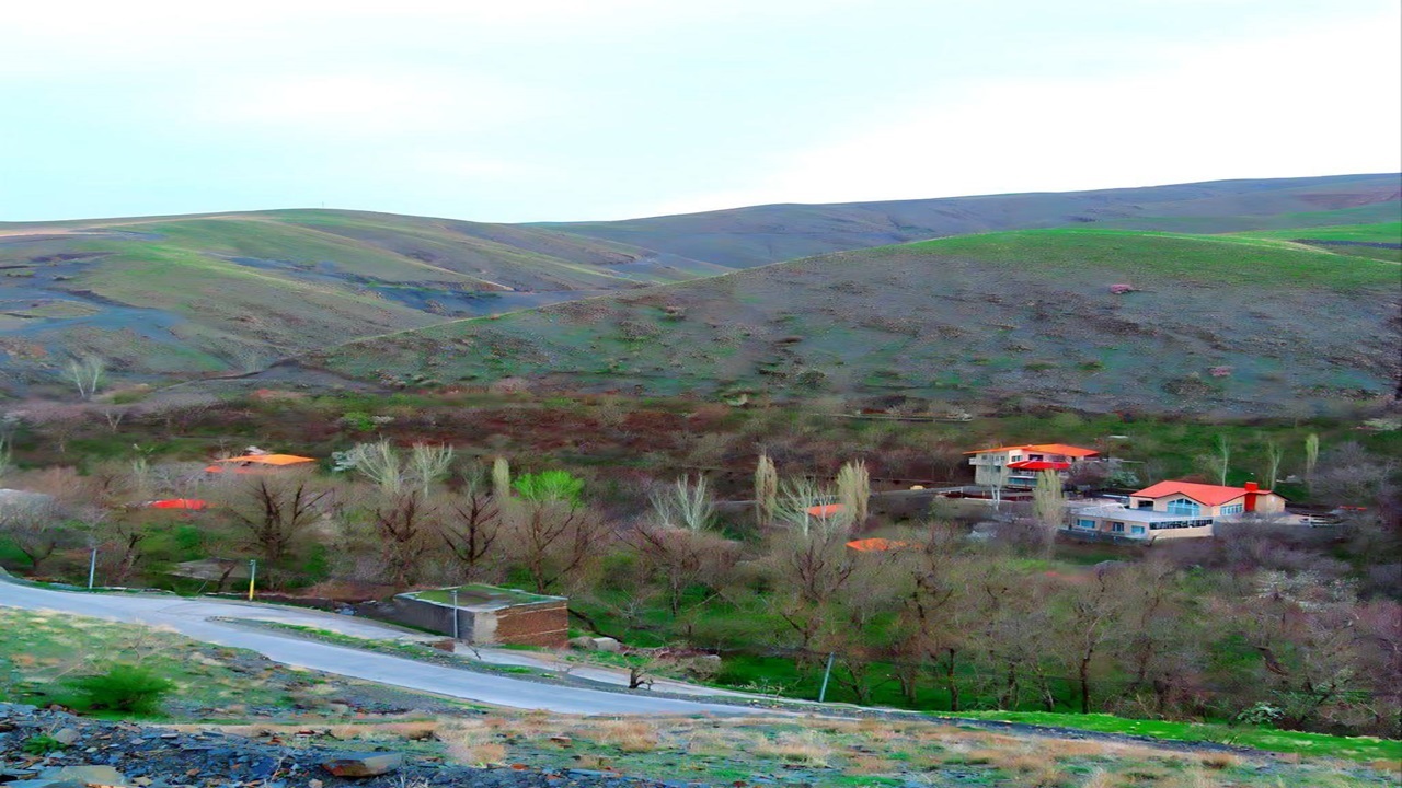 چشم نوازی مناظر بهار در روستای ازغد + عکس