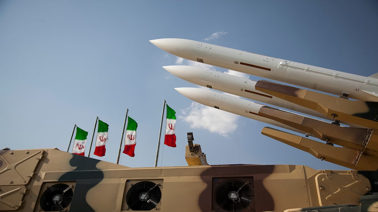 ایران می‌تواند ناو‌های هواپیمابر آمریکایی را غرق کند