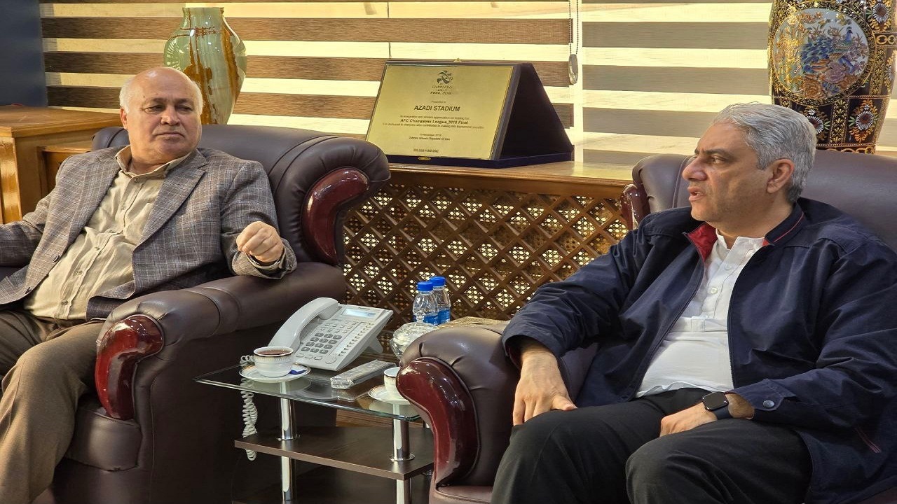 دیدار رئیس فدراسیون اسکیت با مدیر مجموعه ورزشی آزادی