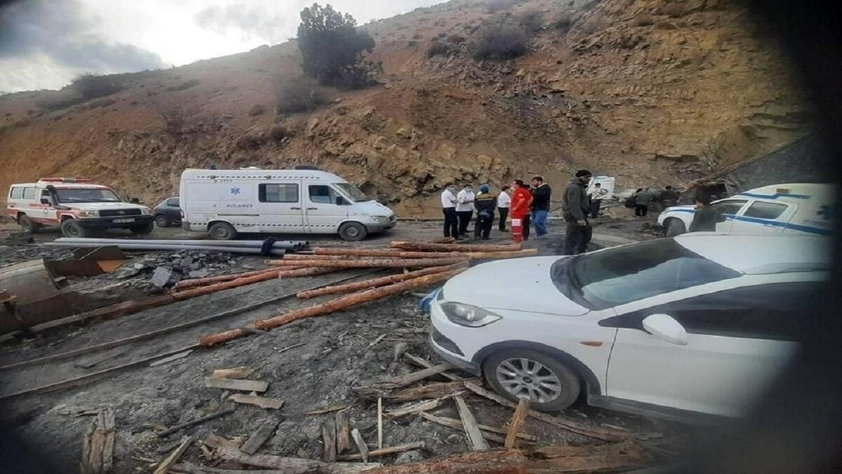 باشگاه خبرنگاران -رییس جمهور بر دلجویی از خانواده‌های جانباختگان حادثه معدن دامغان تاکید دارد