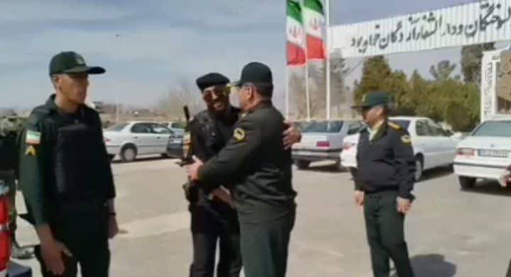 حال و هوای تحویل سال در گلزار شهدای بهشت فضل نیشابور