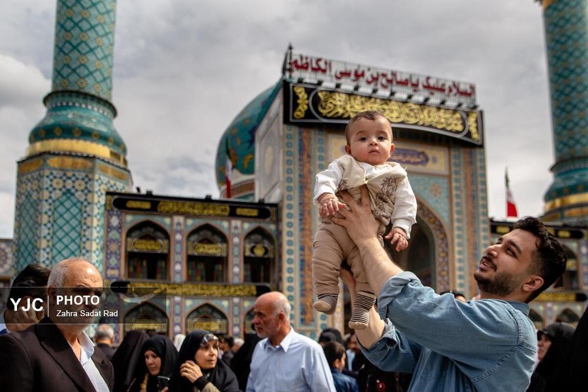 مراسم لحظه تحویل سال ۱۴۰۵ در همدان و قم