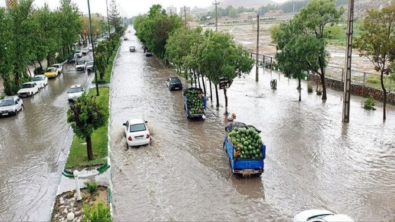 جاری شدن سیل در کرمانشاه خساراتی بر جای گذاشت