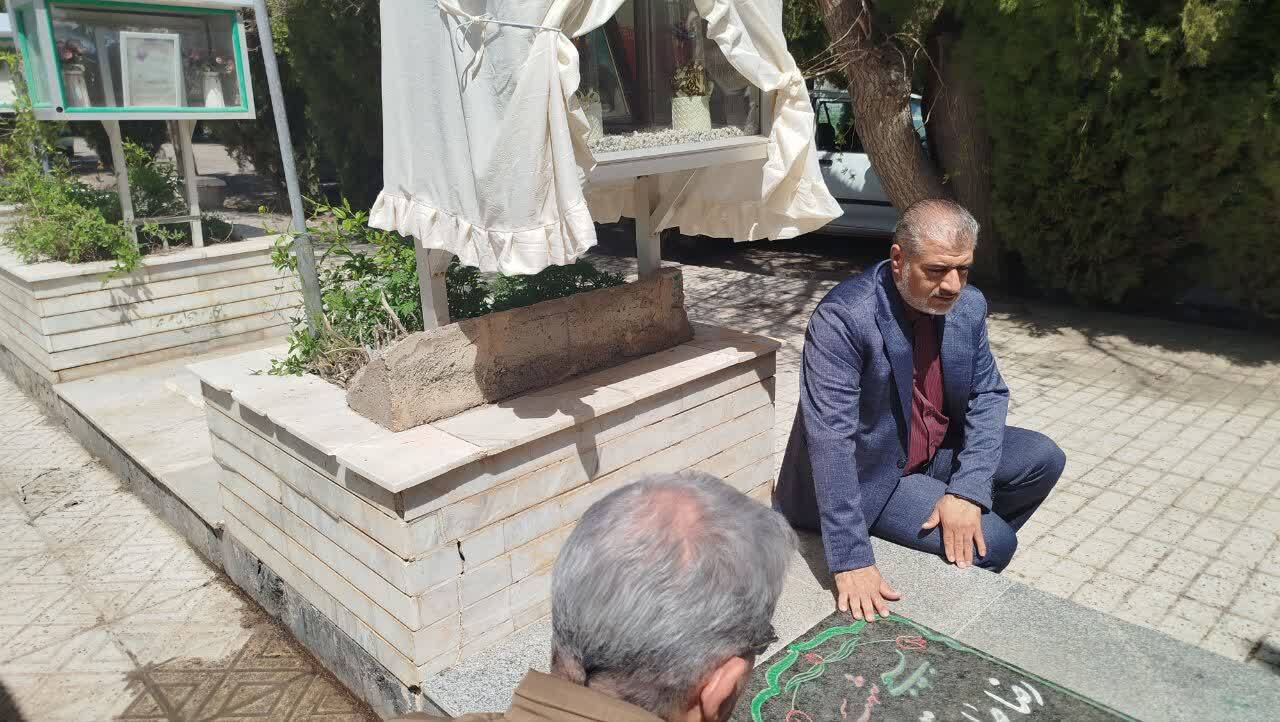 مراسم گرامیداشت سالروز شهادت شهید آوینی