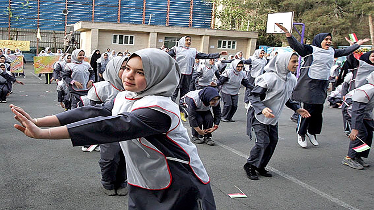 صدای بلندگوی مدارس داد همسایه‌ها را درآورد + نحوه ثبت شکایات