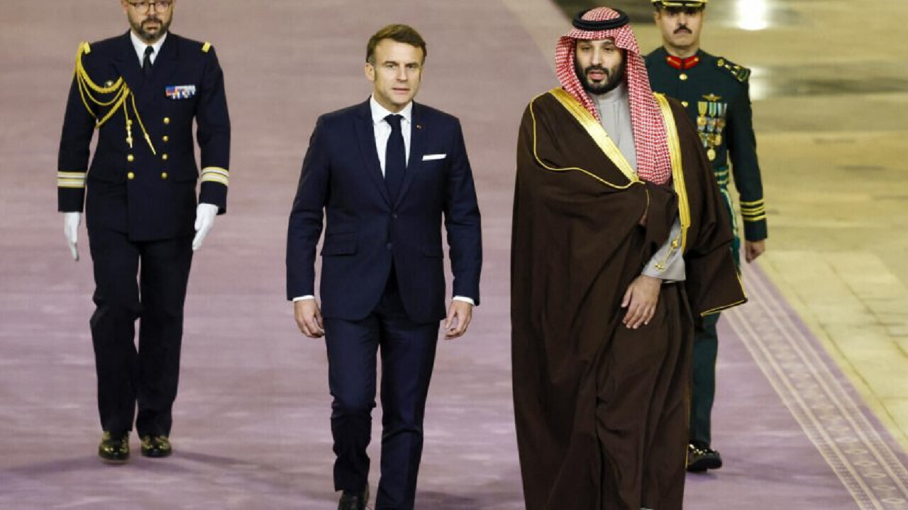گفت‌وگوی بن‌سلمان و مکرون درباره اوضاع خاورمیانه