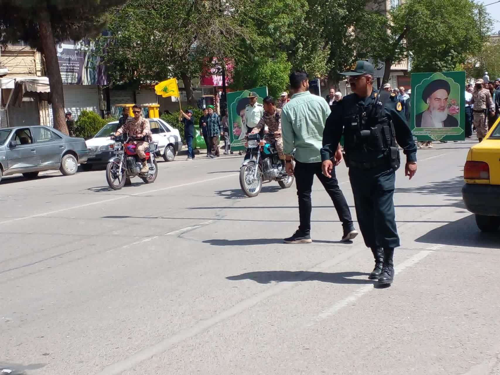 مراسم راهپیمایی در نیشابور