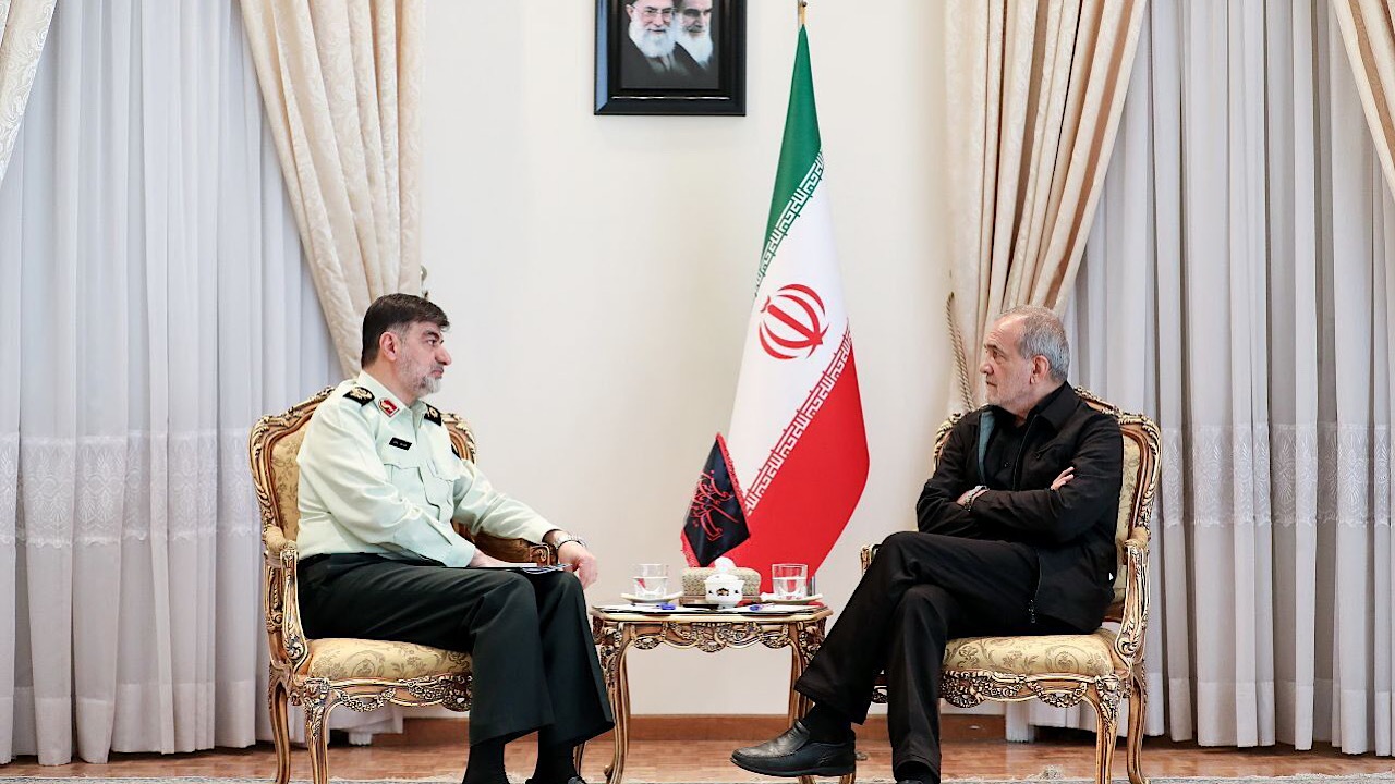 تقدیر فرماندهی کل انتظامی از رئیس جمهور برای «پویش نه به تصادف»