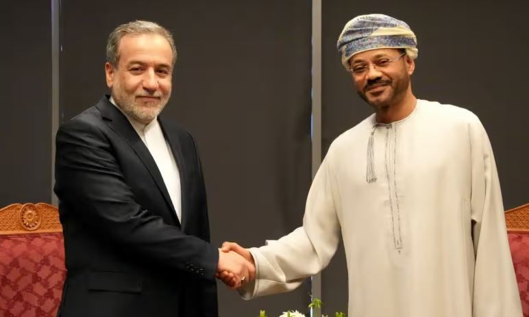 عمان فضای مذاکرات غیرمستقیم ایران و آمریکا را «دوستانه» توصیف کرد