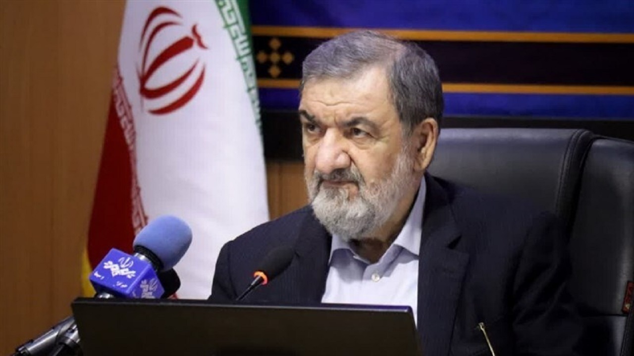 مذاکره‌کنندگان از موضع قدرت و عزت، منافع ملی را با تدبیر دنبال کنند
