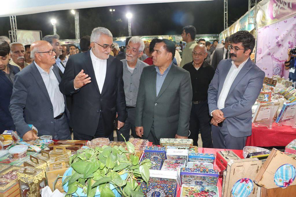 مراسم اختتامیه چهارمین نمایشگاه و جشنواره حلوا مسقطی در لار