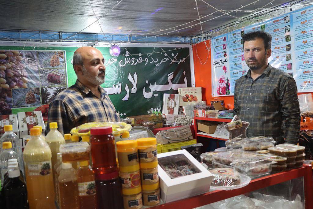 برگزاری مراسم اختتامیه چهارمین نمایشگاه و جشنواره حلوا مسقطی در لار