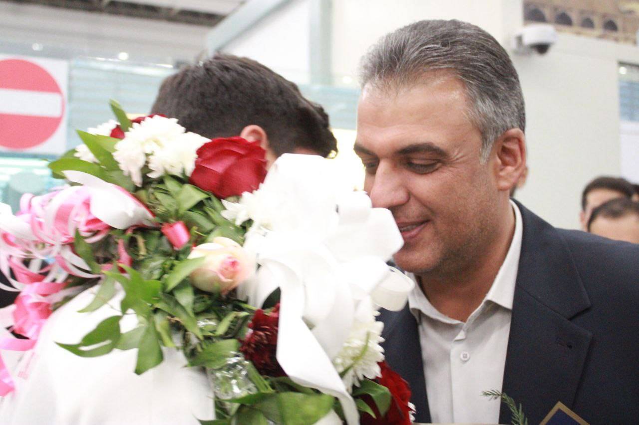 استقبال از قهرمان رقابت&zwnj;های ژیمنازیاد صربستان در کرمان
