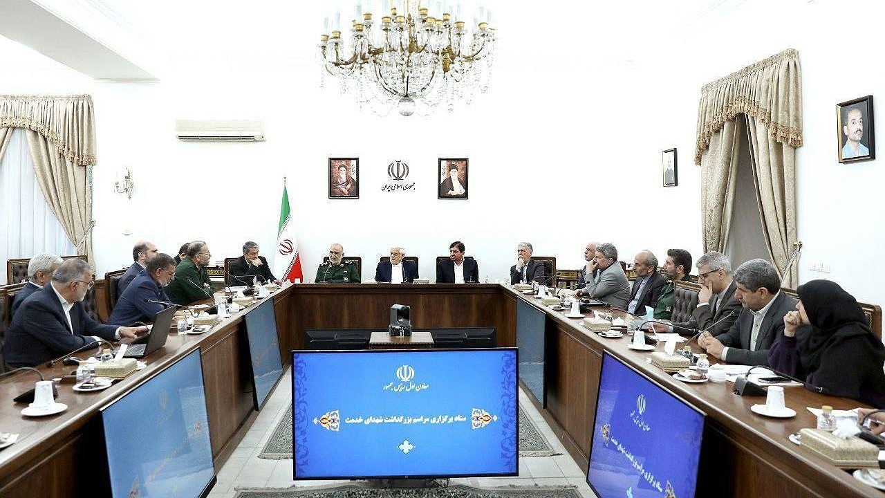 مراسم بزرگداشت شهدای خدمت به عنوان «برنامه جامع نظام» تلقی شود