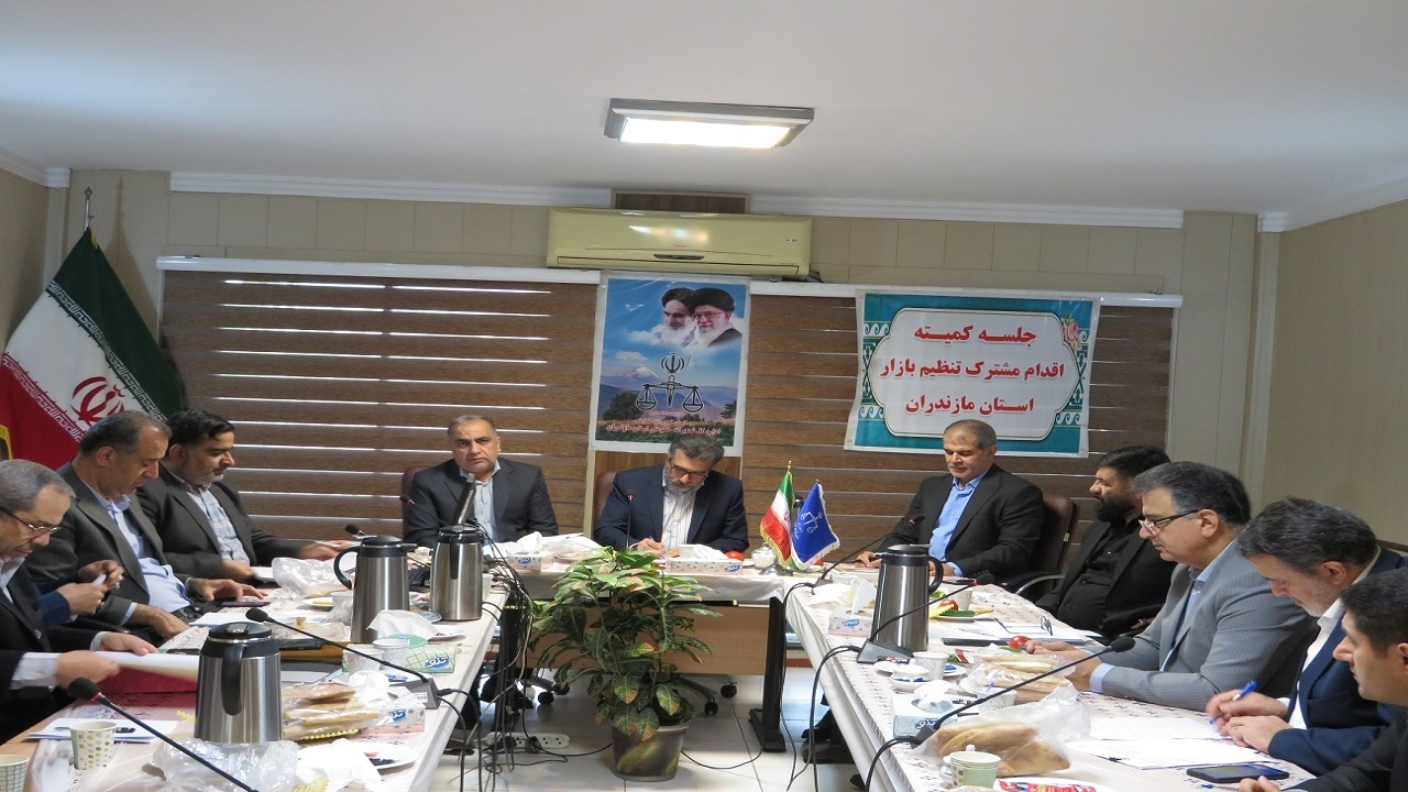 انجام گشت‌های مشترک جهت کنترل بر توزیع کالا‌های اساسی