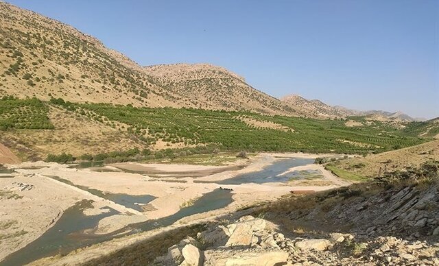 // فعلا منتشر نشود // بسته خبری فارس ۲۹ فروردین را بخوانید