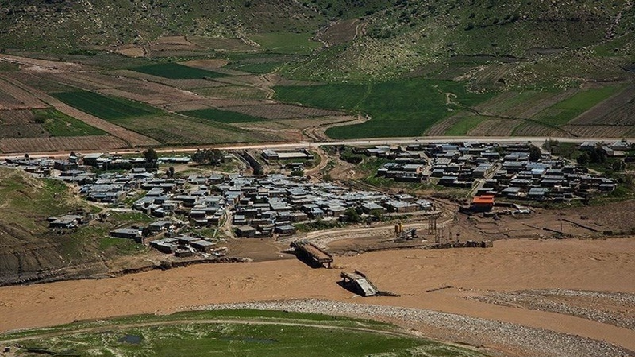 جبران خسارت ۱۰۰۰ کشاورز پلدختر و معمولان در آستانه تصویب