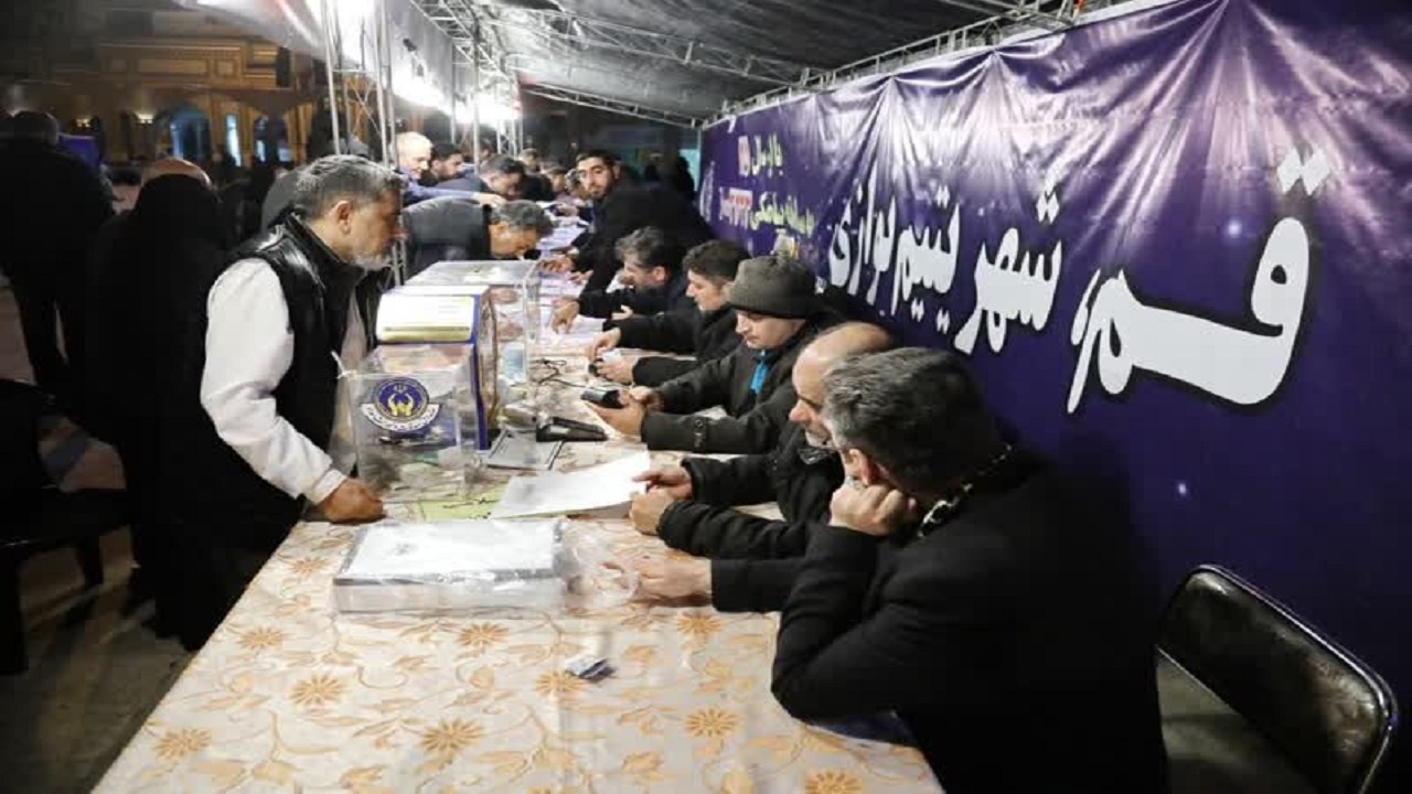 کمک ۱۷۰ میلیون ریالی خیر فرانسوی به نیازمندان قمی