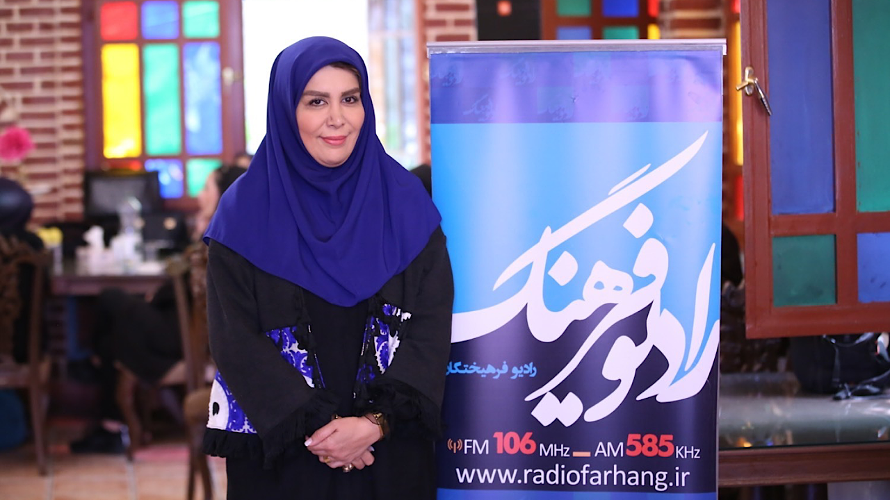 رادیو خانه قدیمی ماست؛ جایی که صدا با عشق شنیده می‌شود