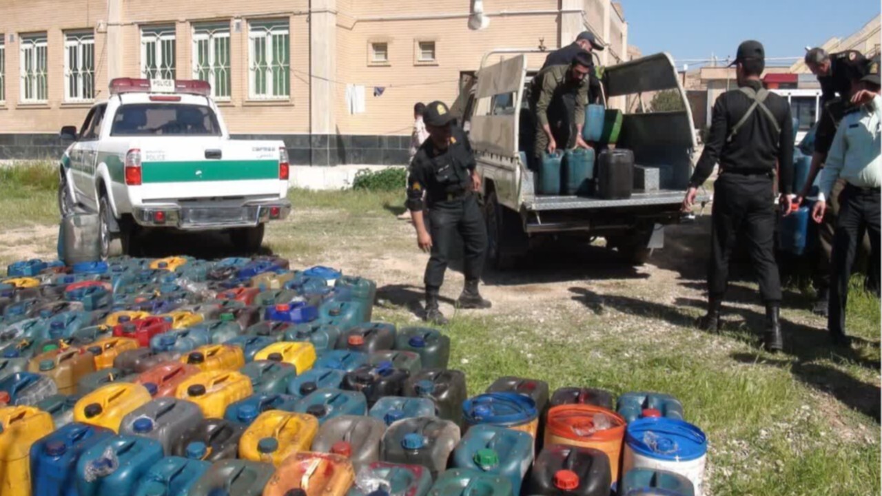 بیش از ۲۰ هزار لیتر سوخت قاچاق در کردستان کشف و ضبط شد