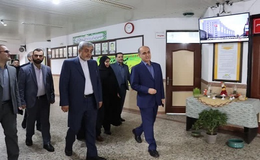 بازدید استاندار از مراکز اسکان فرهنگیان در شهر رشت بازدید استاندار از مراکز اسکان فرهنگیان در شهر رشت