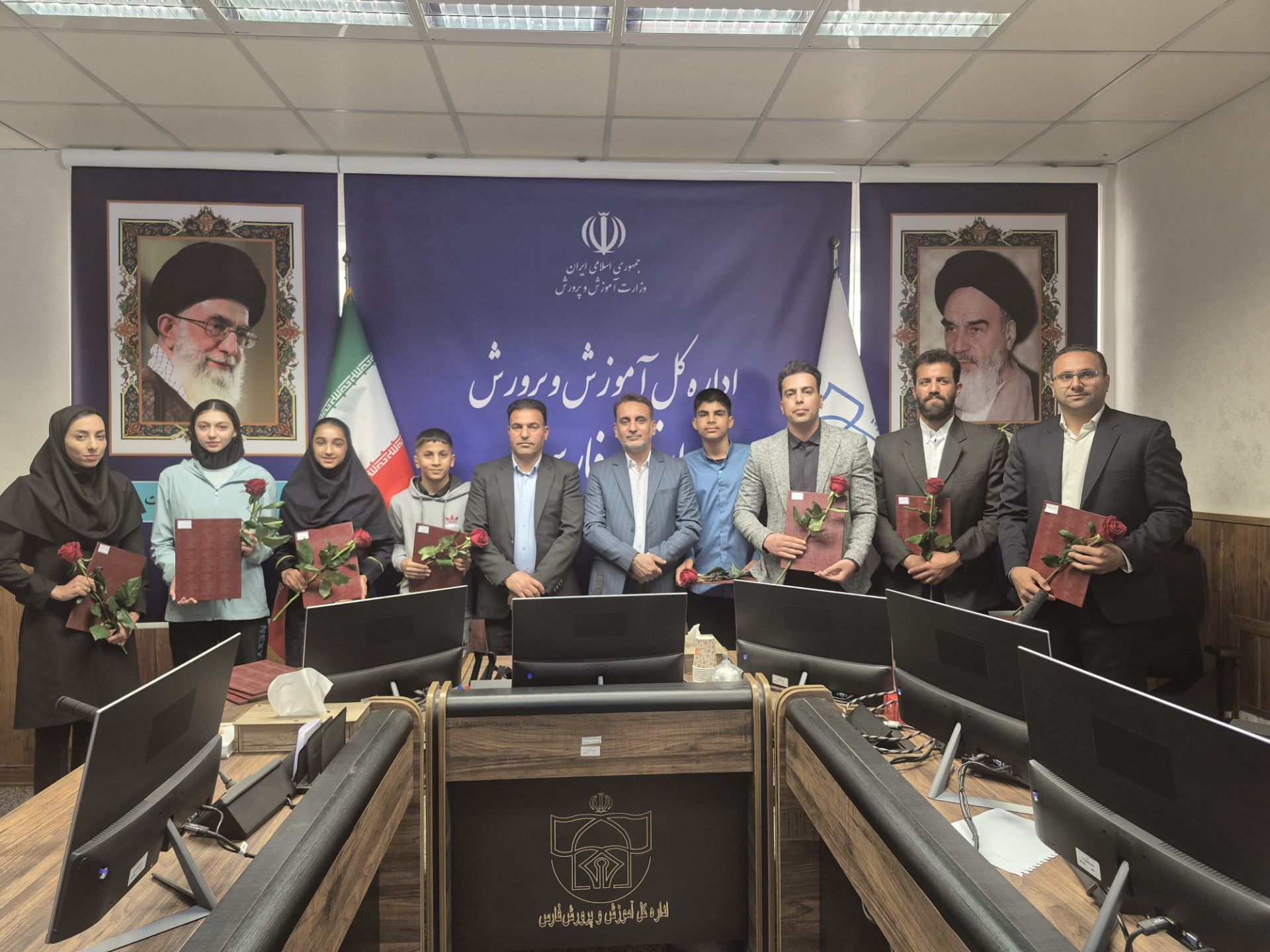 بدرقه دانش آموزان اعزامی به المپیک ژیمنازیاد ۲۰۲۵ صربستان